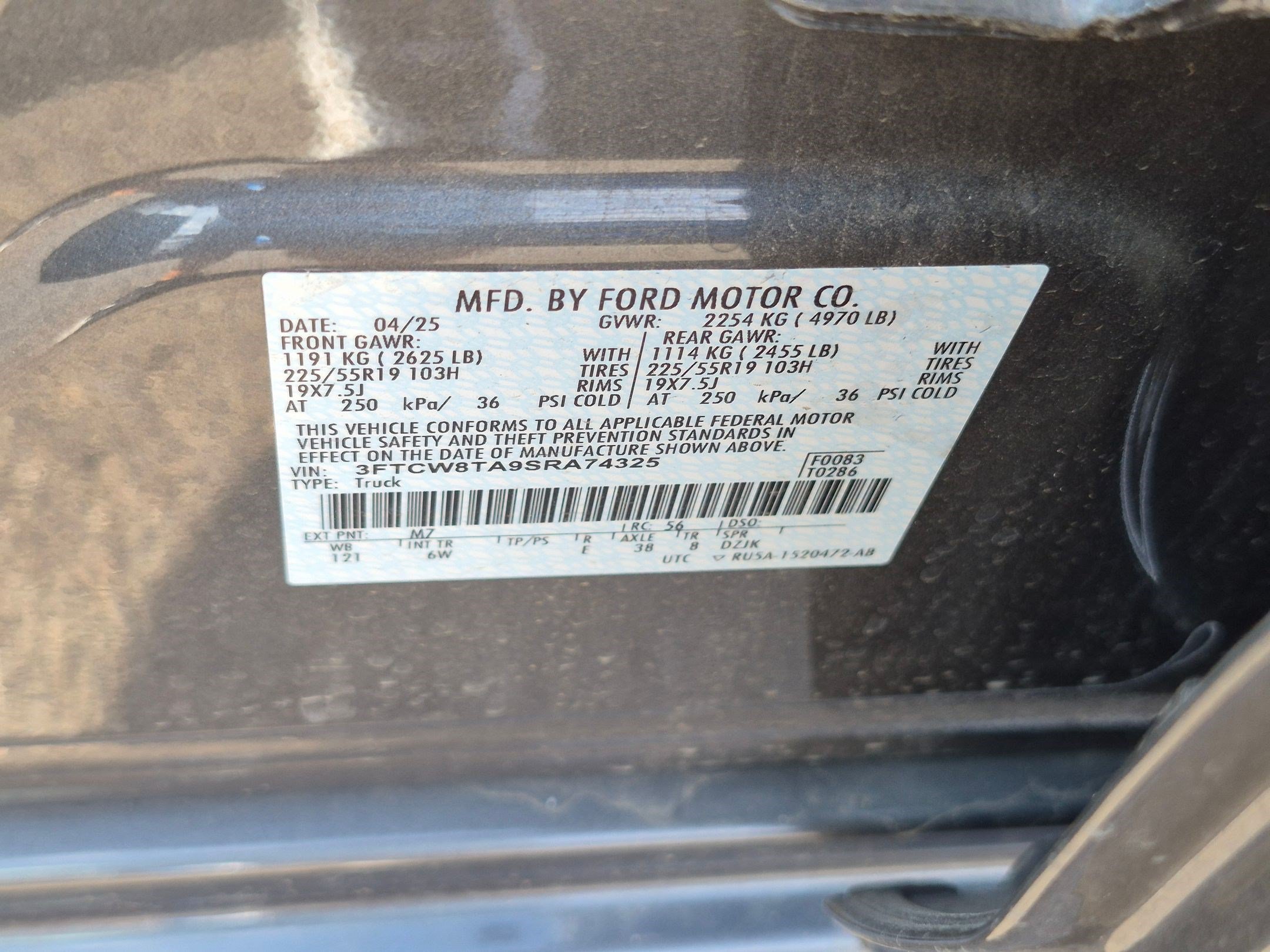 Used 2025 Ford Maverick Lobo AWD/4WD image 33