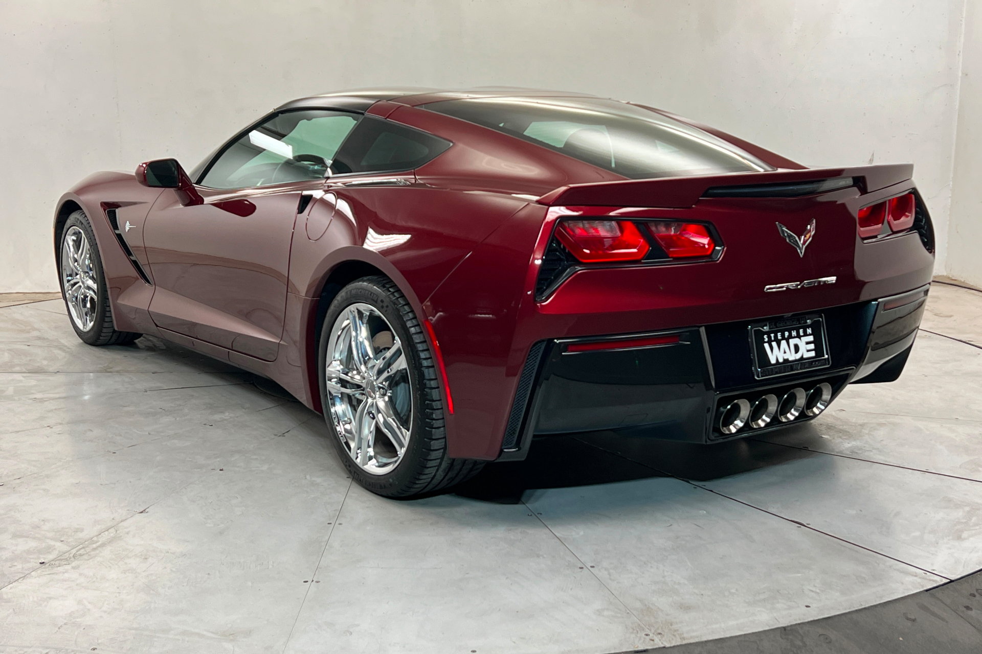 Used 2016 Chevrolet Corvette Stingray Coupe RWD image 3