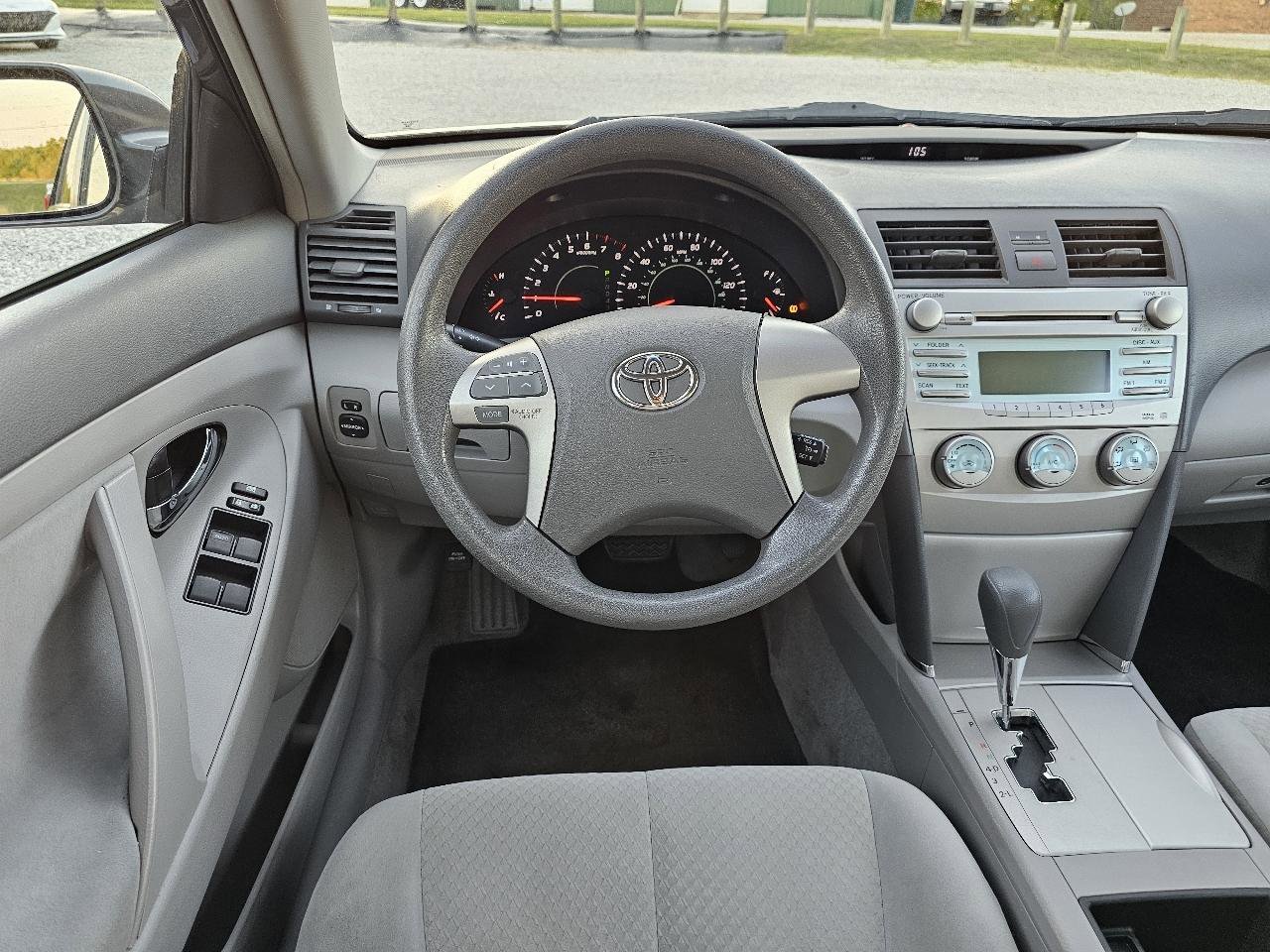 Used 2007 Toyota Camry LE FWD image 38