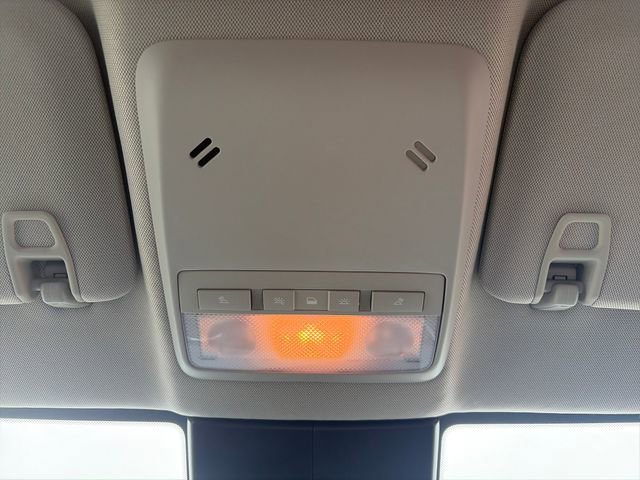 Used 2022 Buick Encore Preferred w/ Safety Package image 49