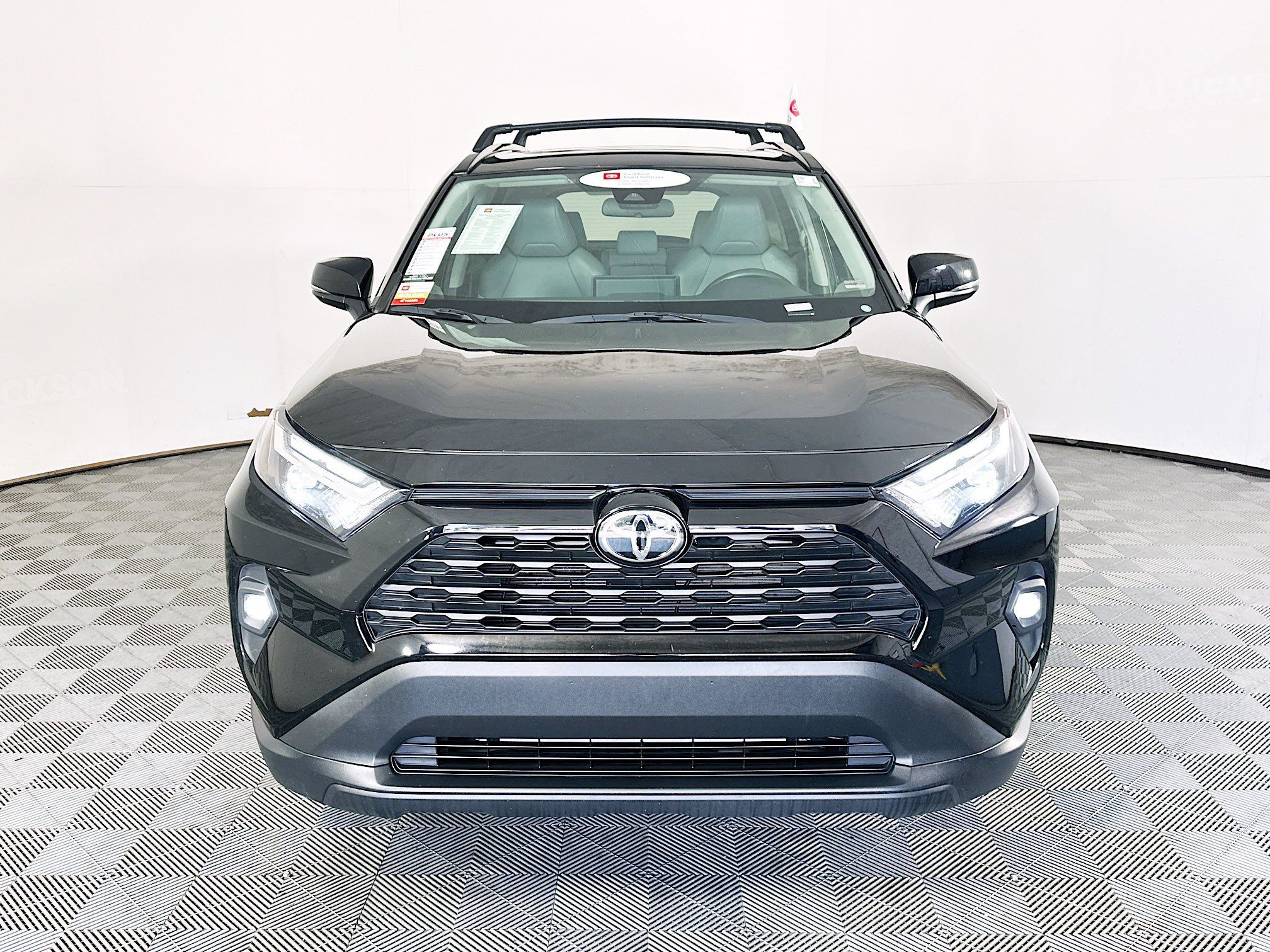 Certified 2025 Toyota RAV4 XLE Premium FWD image 8
