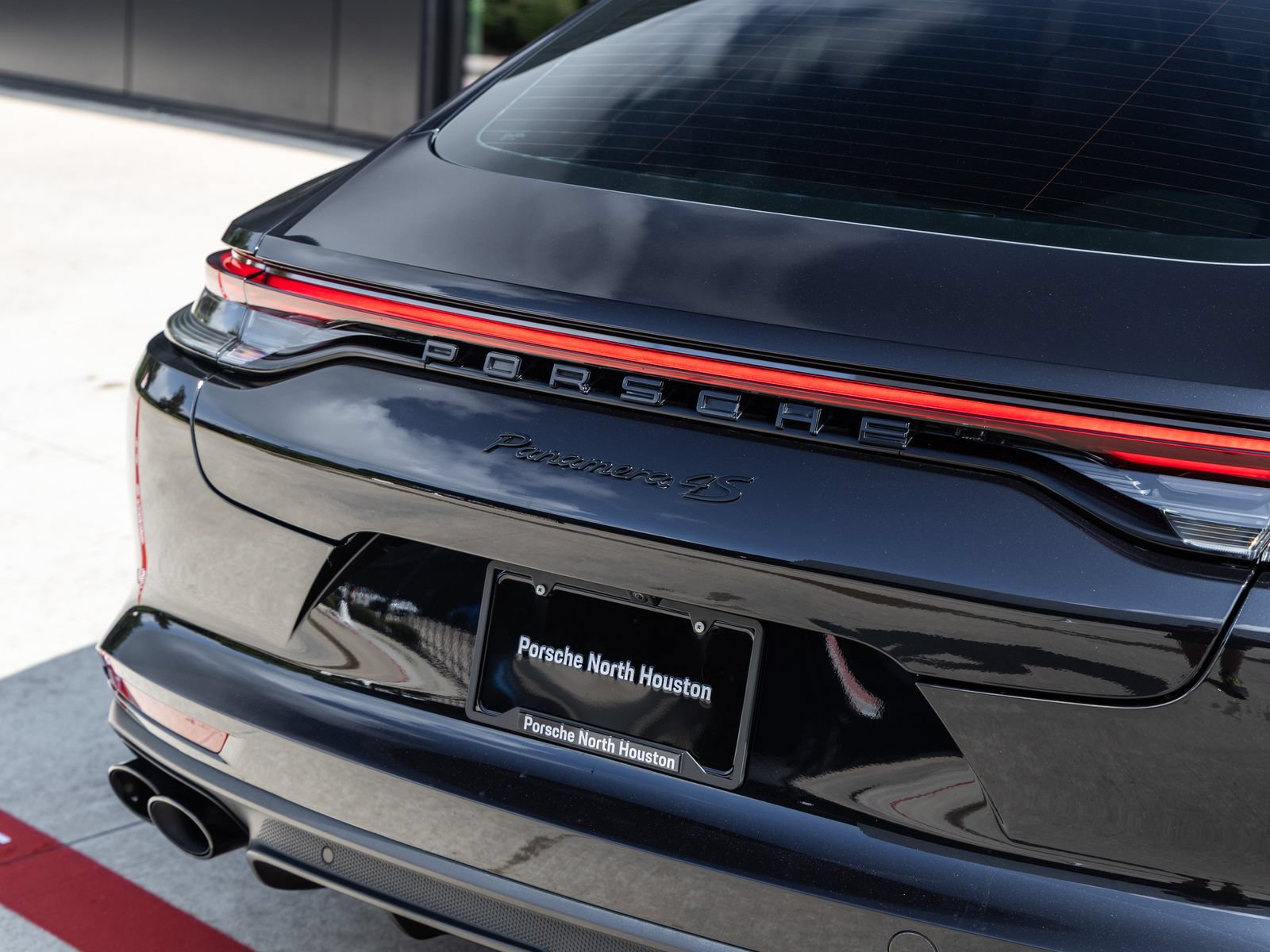 Certified 2023 Porsche Panamera 4S AWD/4WD image 16