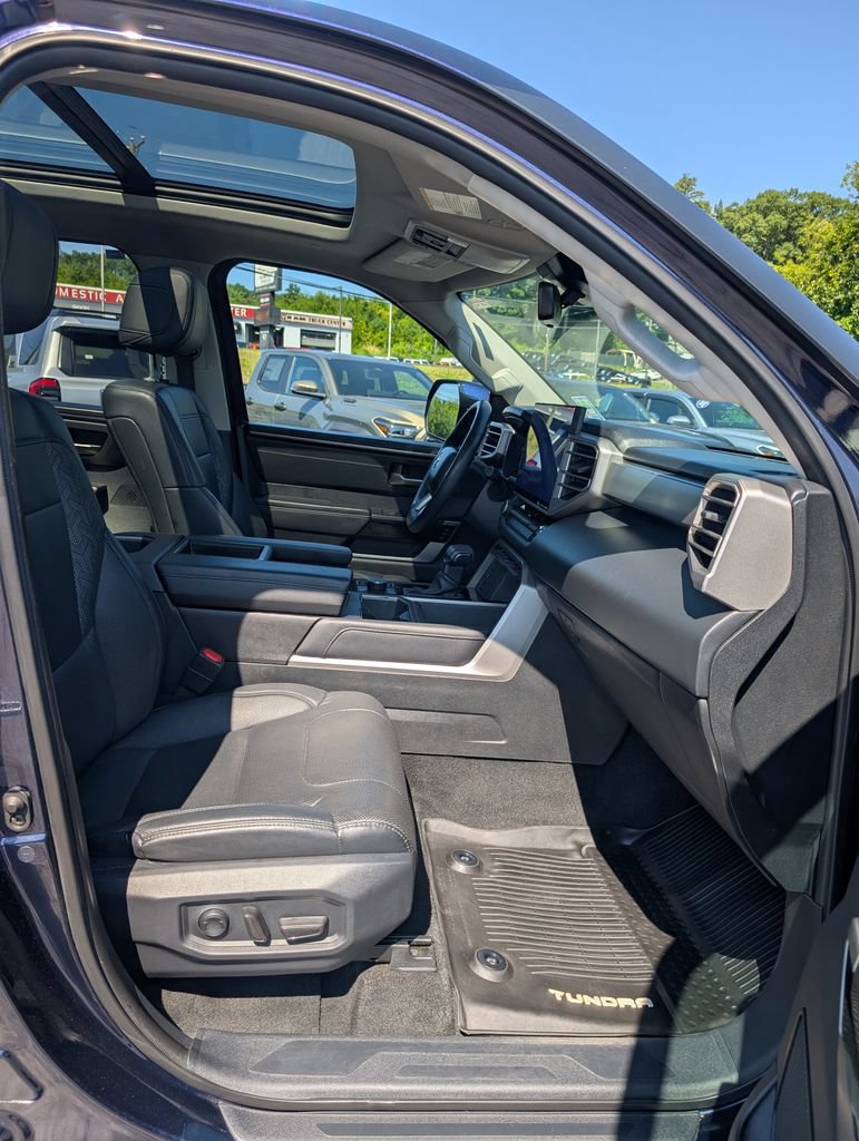 Used 2023 Toyota Tundra Limited w/ TRD Off-Road Package AWD/4WD image 19