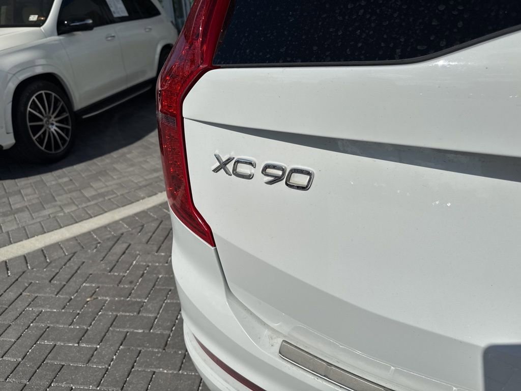 Used 2021 Volvo XC90 T6 Momentum w/ Protection Package Premier image 30