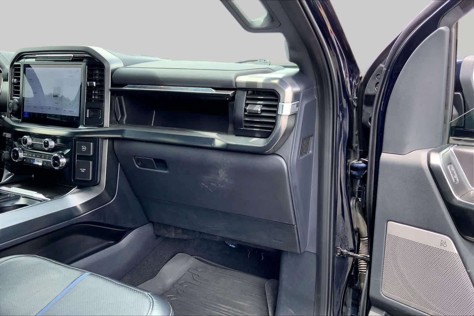 Certified 2025 Ford F150 Platinum AWD/4WD image 18
