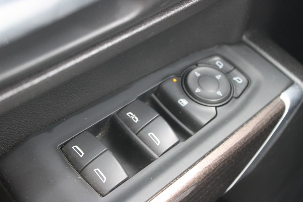 Used 2023 Chevrolet Silverado 2500 LT AWD/4WD image 47