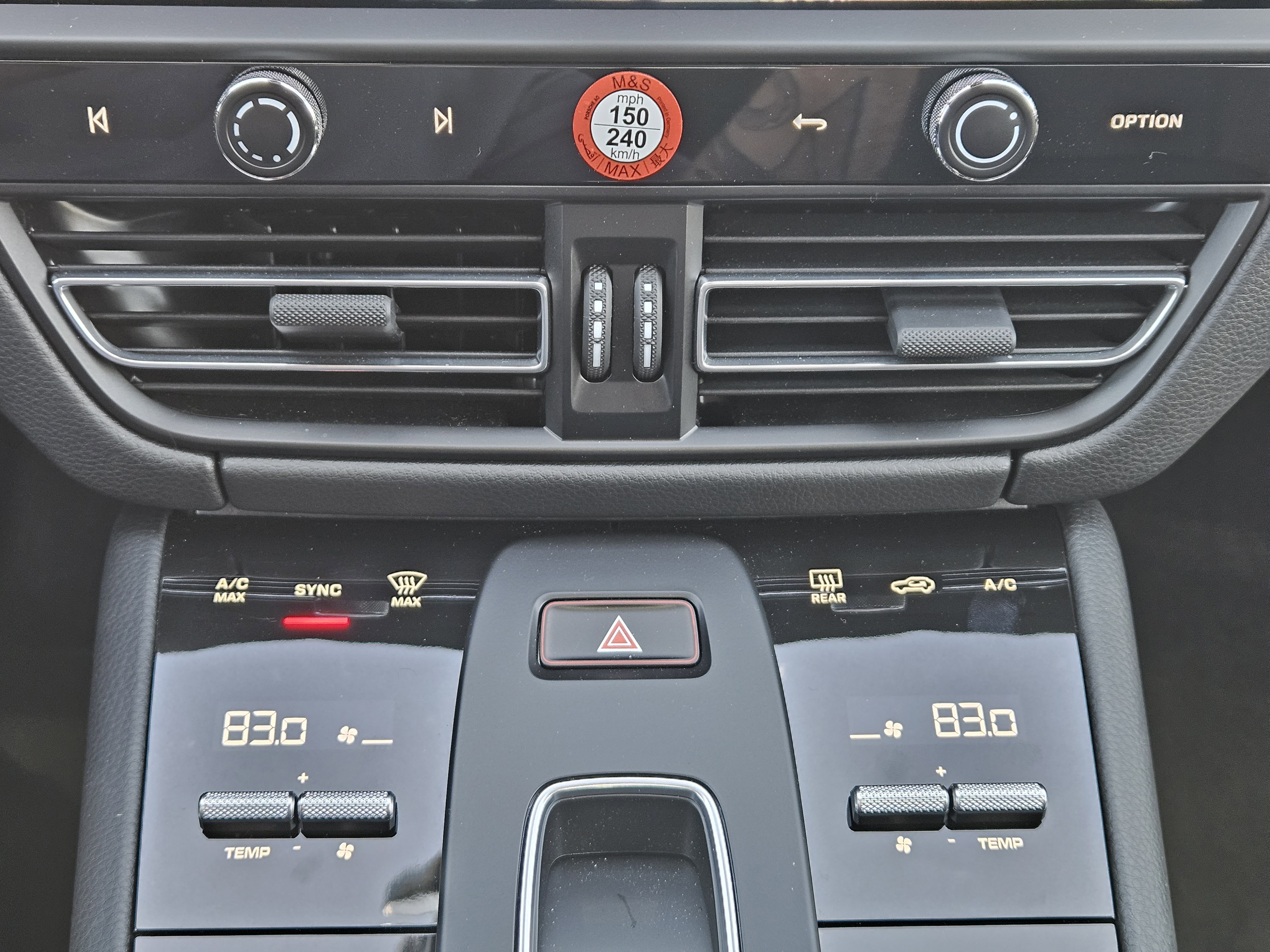 Used 2025 Porsche Macan S image 19