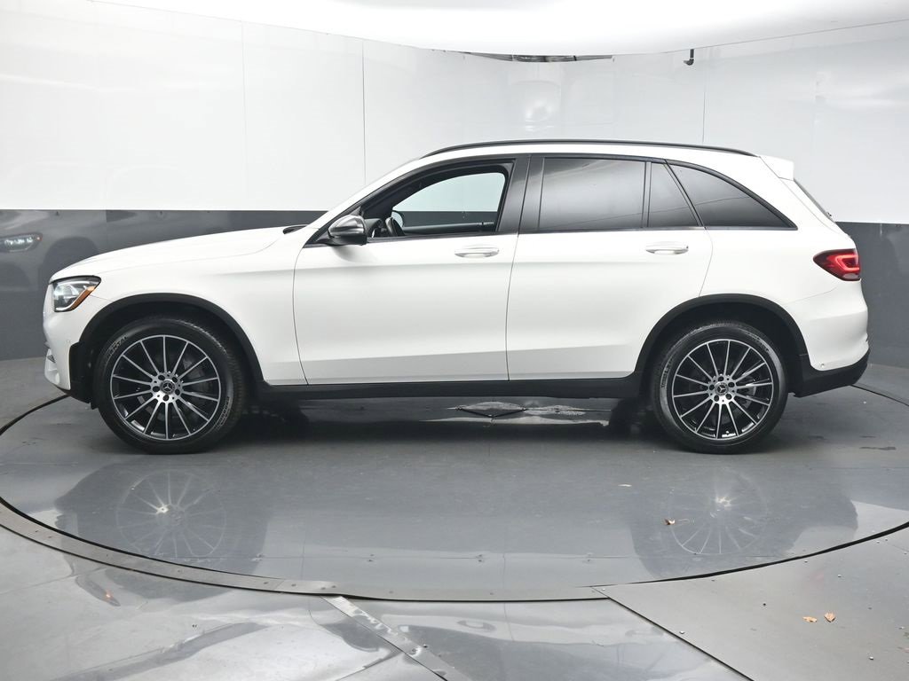 Used 2021 Mercedes-Benz GLC 300 w/ AMG Line image 6