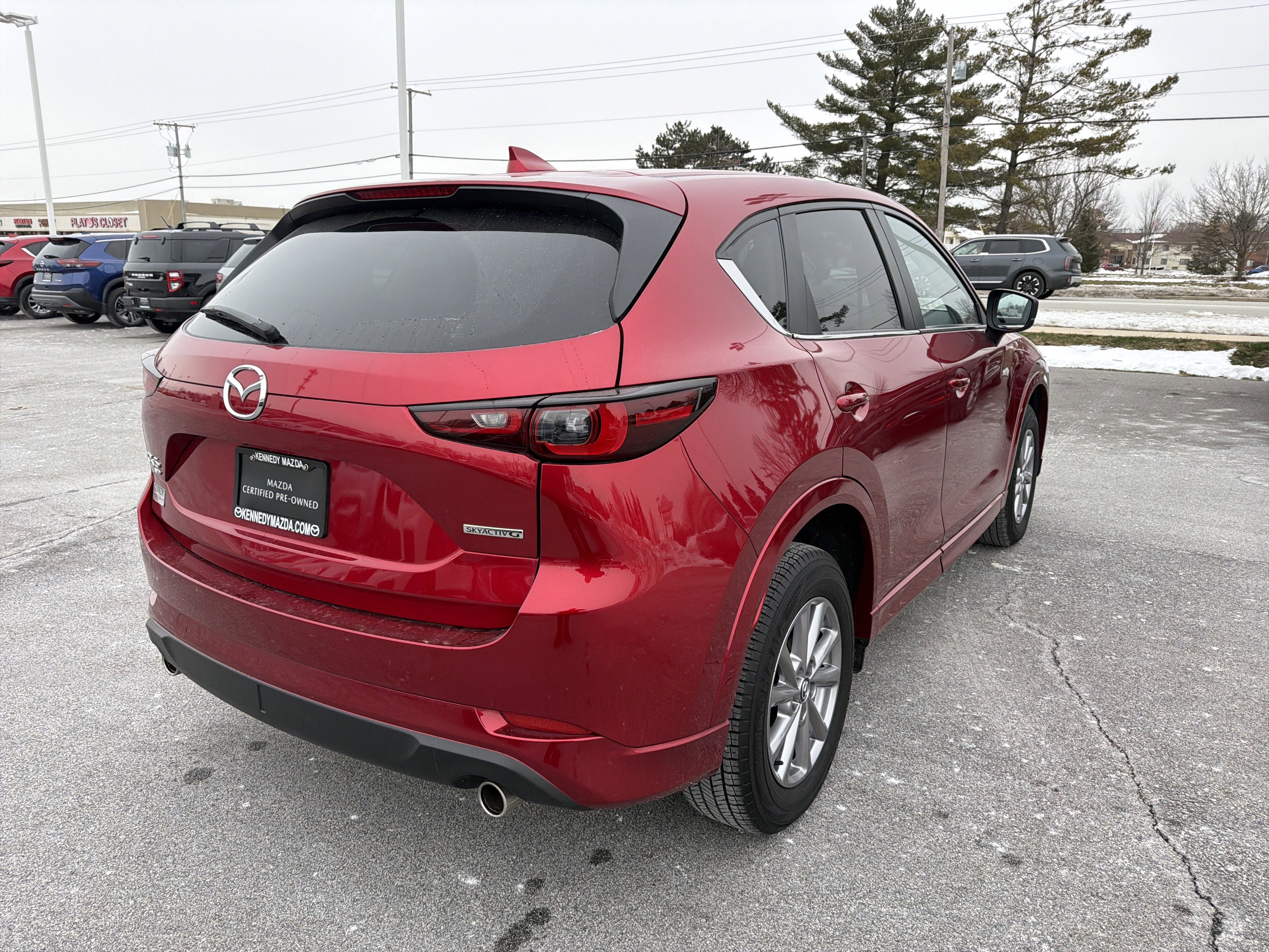 Certified 2024 MAZDA CX-5 AWD 2.5 S w/ Preferred Package image 3