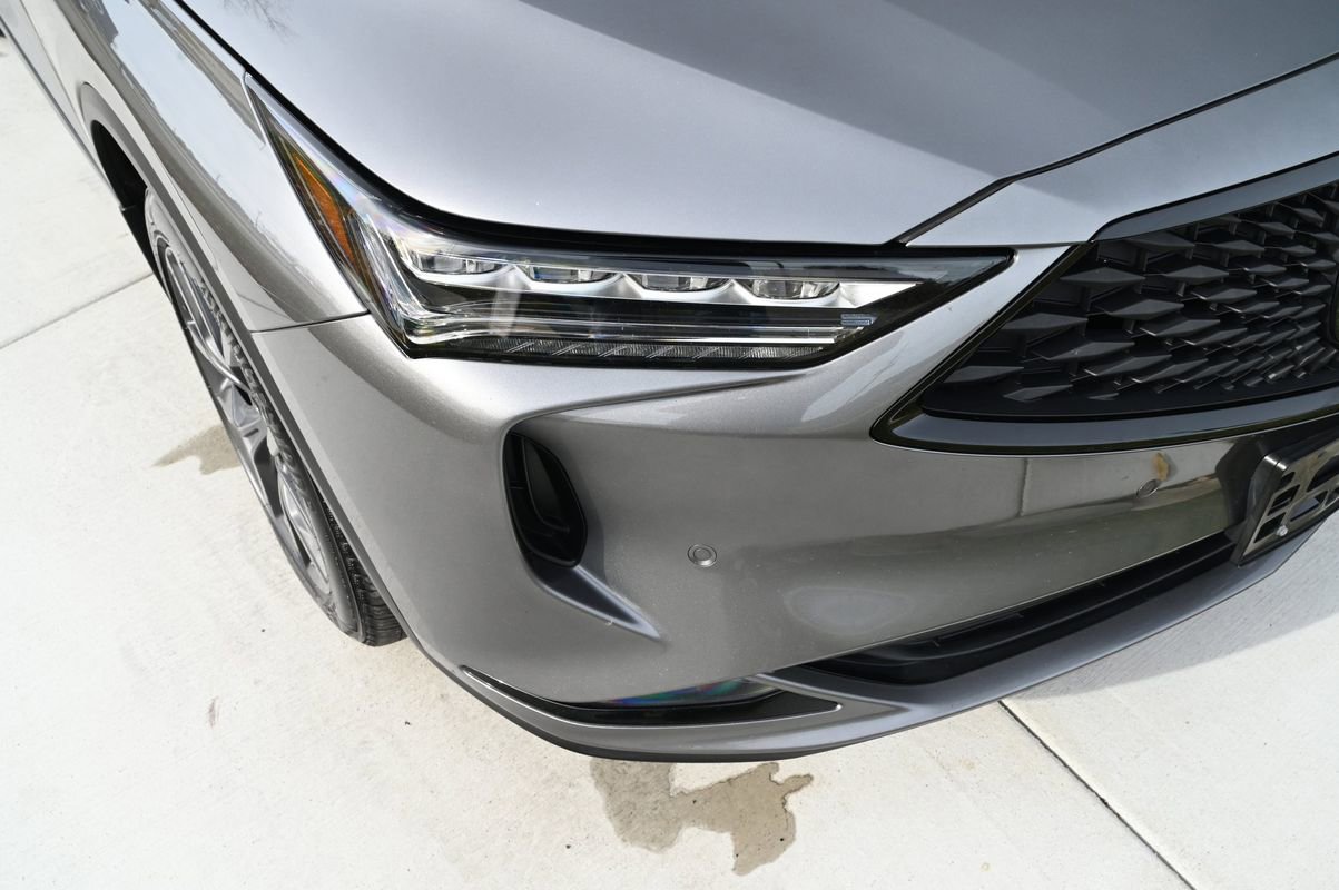 Used 2023 Acura MDX A-Spec image 11