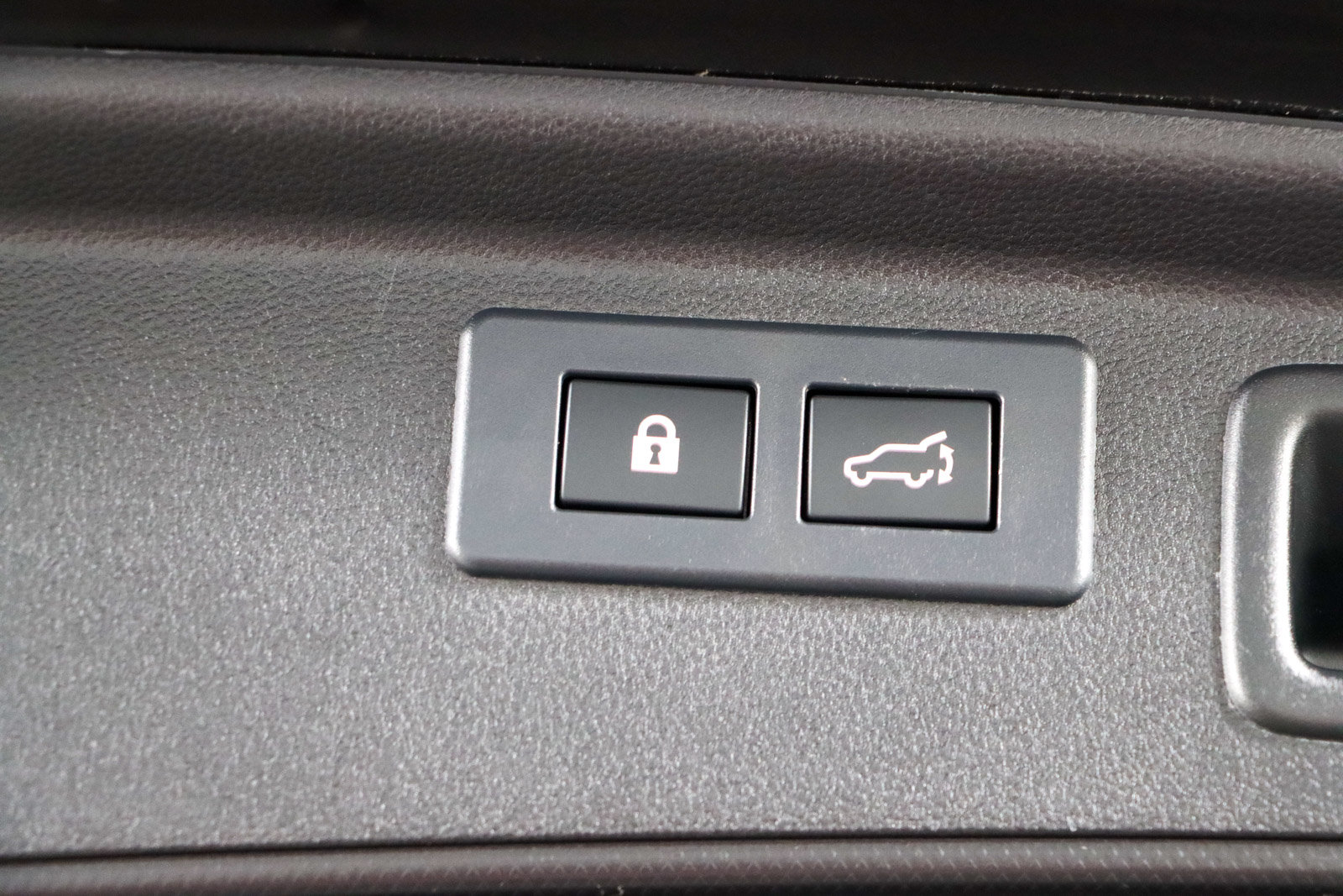 Used 2021 Subaru Forester Premium AWD/4WD image 30