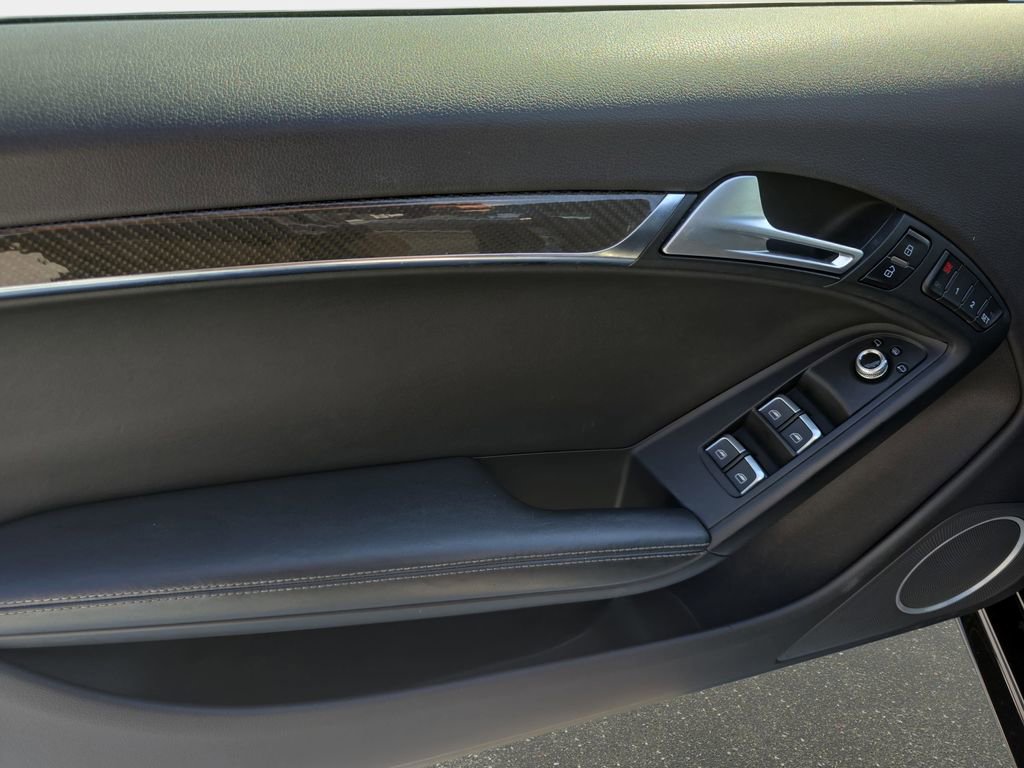 Used 2015 Audi RS 5 Cabriolet w/ Black Optic Plus Package image 23