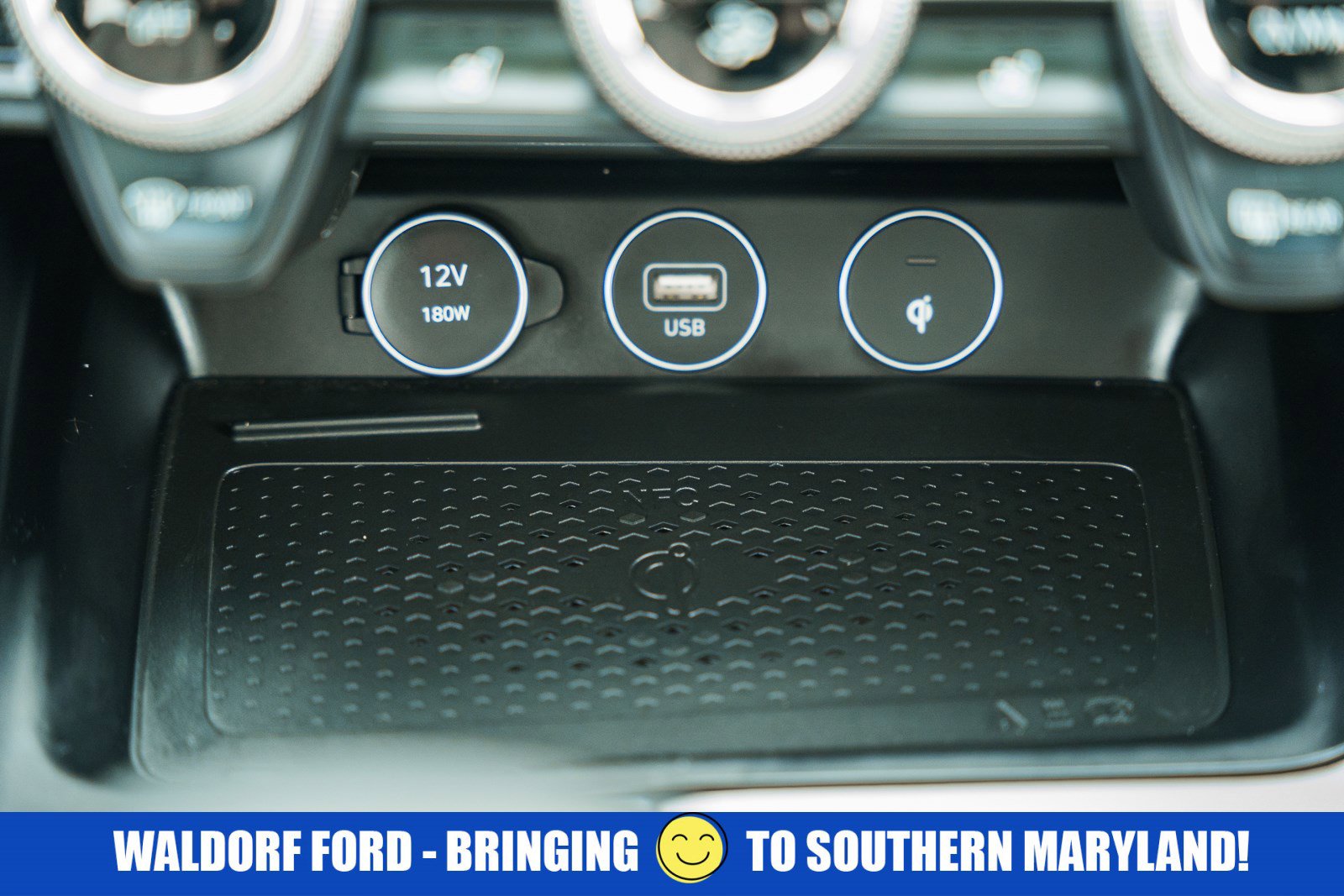 Used 2023 Genesis G70 3.3T w/ Sport Prestige Package image 27