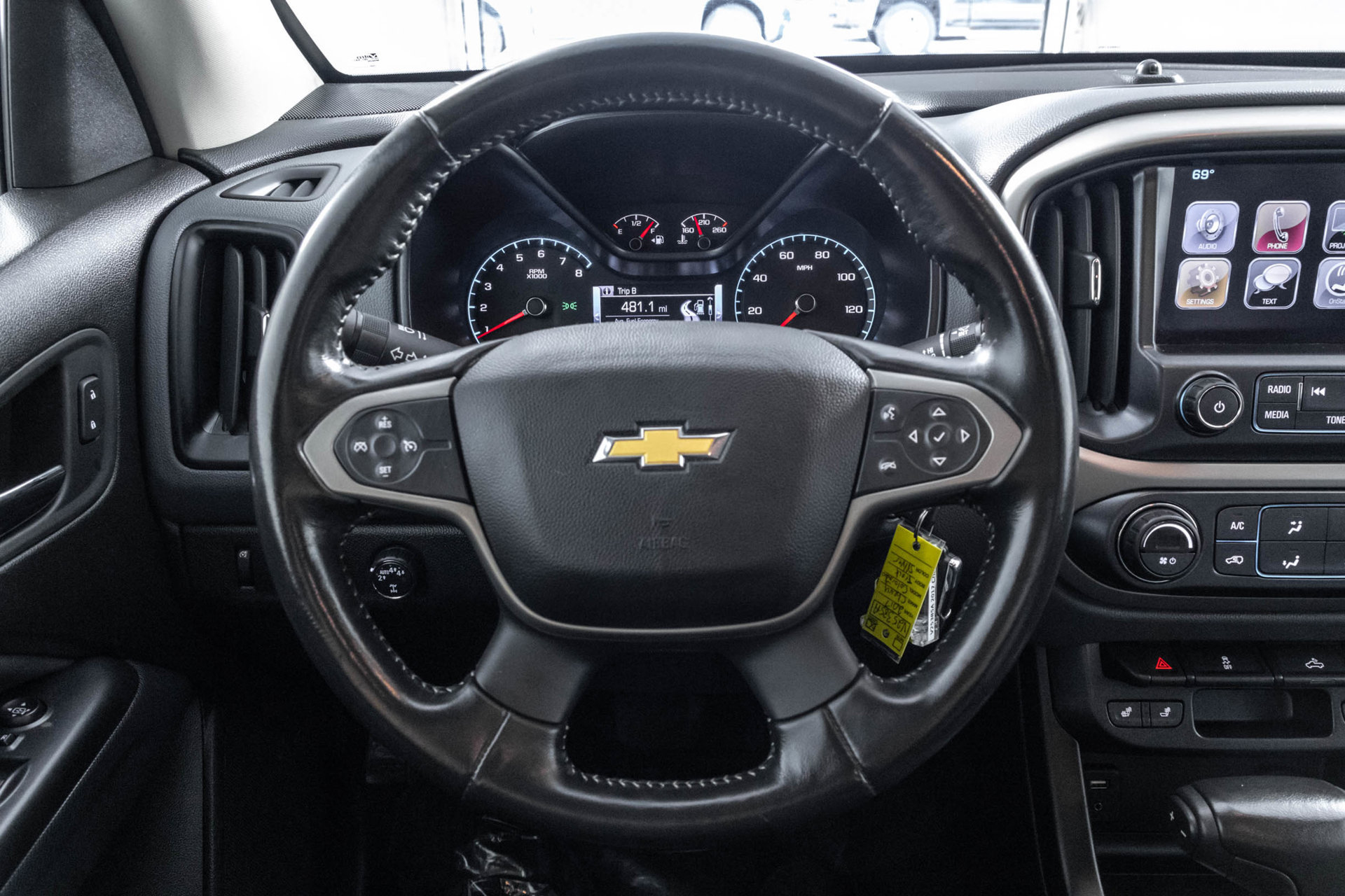 Used 2017 Chevrolet Colorado Z71 AWD/4WD image 27