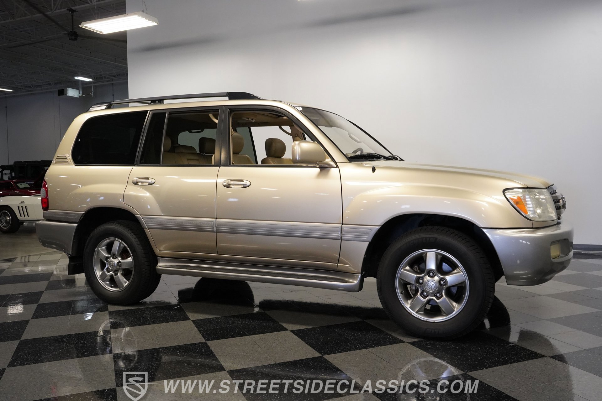 Used 2006 Toyota Land Cruiser AWD/4WD image 16