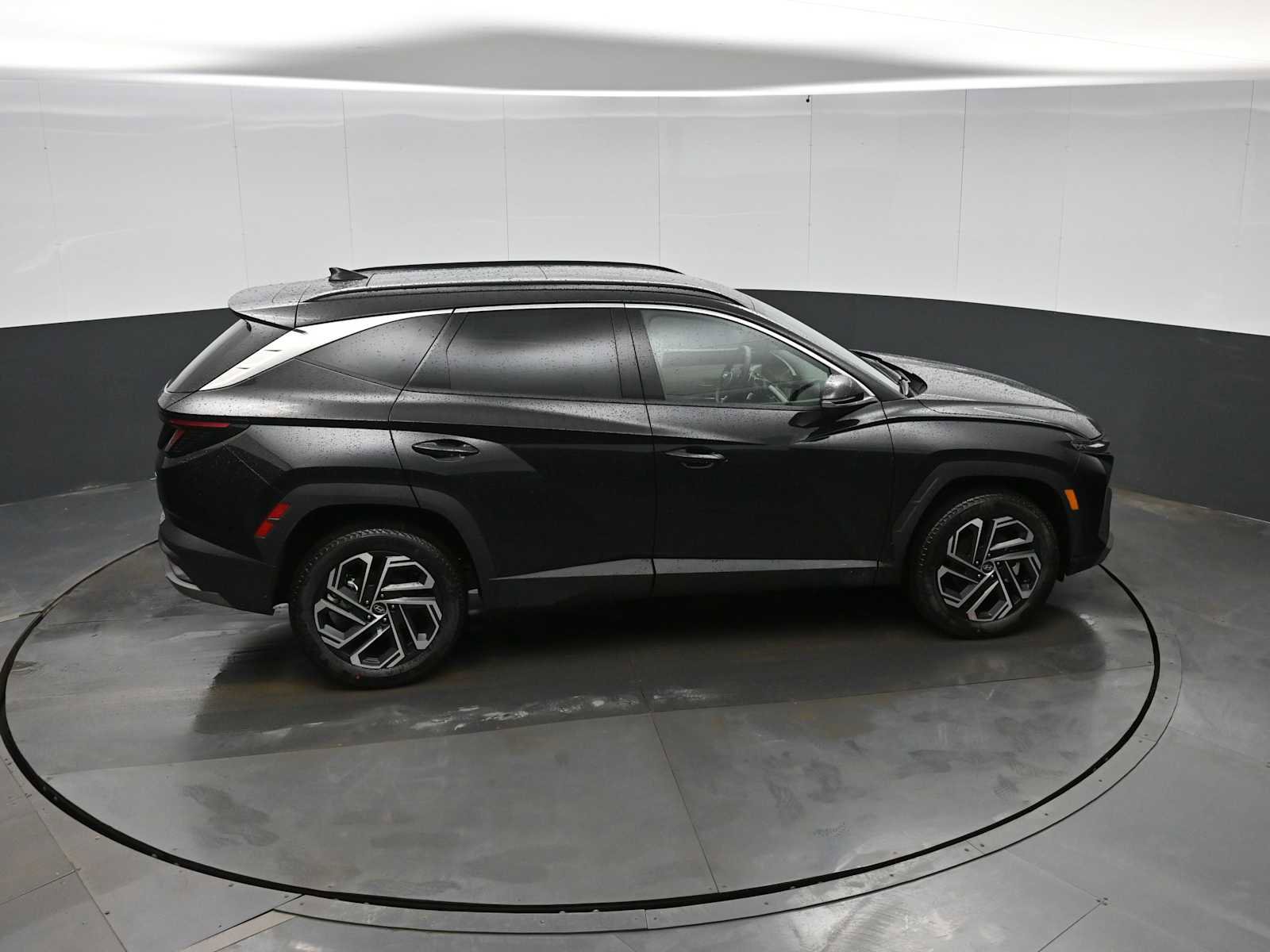 New 2026 Hyundai Tucson Limited image 29