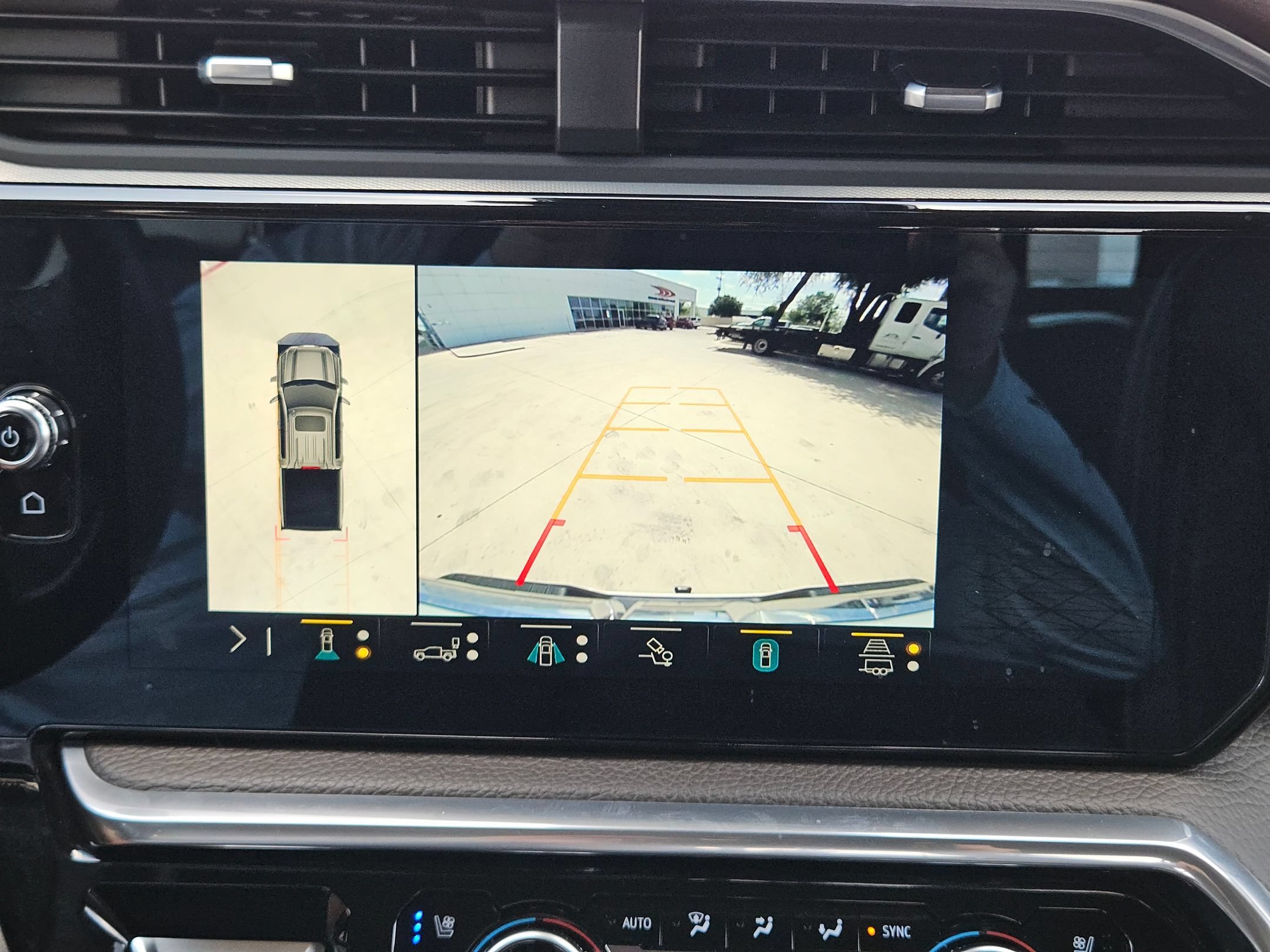 Certified 2023 GMC Sierra 1500 Denali w/ Technology Package AWD/4WD image 18