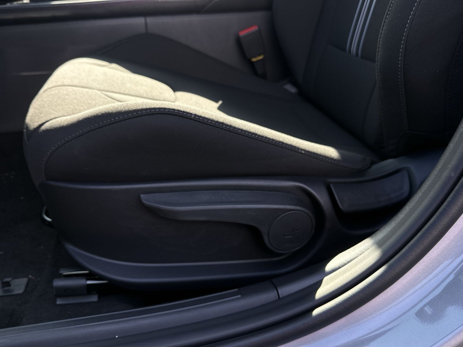New 2026 Hyundai Elantra SEL Sport Premium FWD image 14
