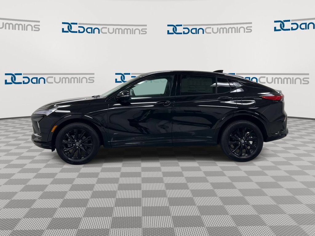 Used 2025 Buick Envista Sport Touring w/ Convenience I Package FWD image 5