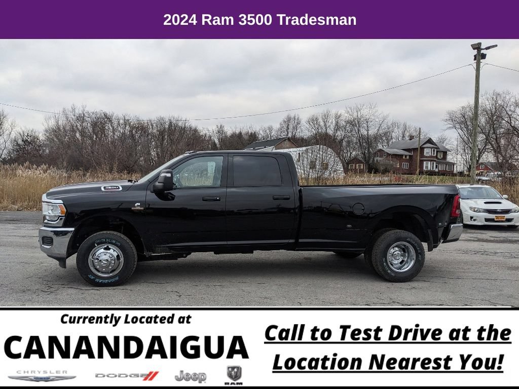 New 2024 RAM 3500 Tradesman w/ Chrome Appearance Group AWD/4WD image 4