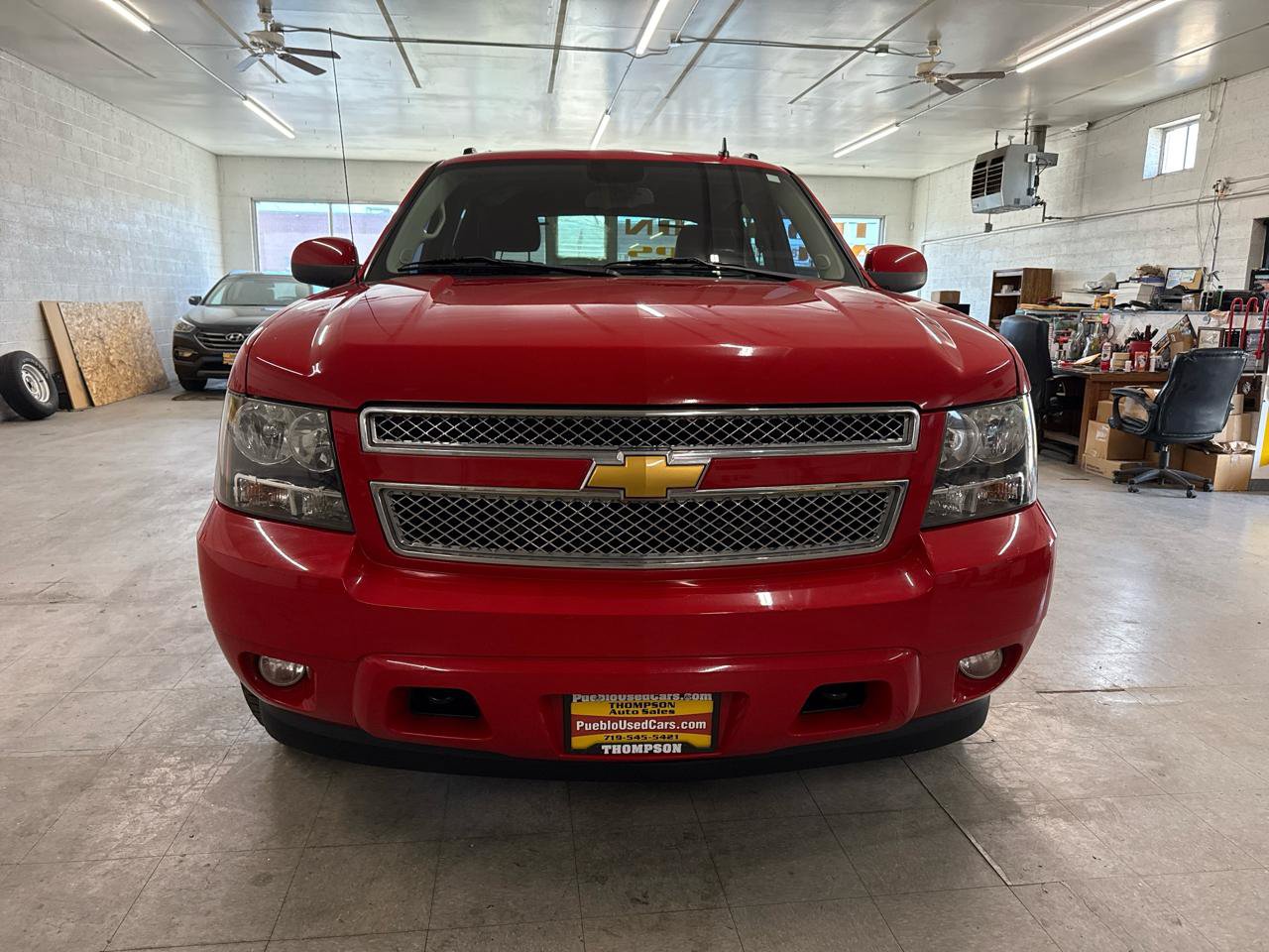 Used 2012 Chevrolet Avalanche LT AWD/4WD image 6