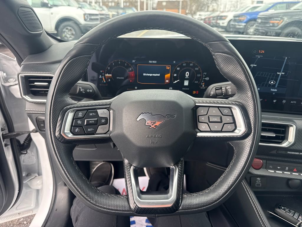 Used 2025 Ford Mustang Premium image 28