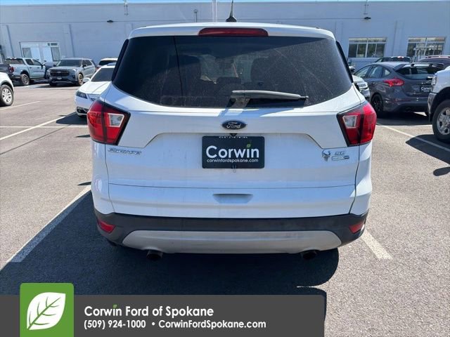 Used 2019 Ford Escape SE AWD/4WD image 9