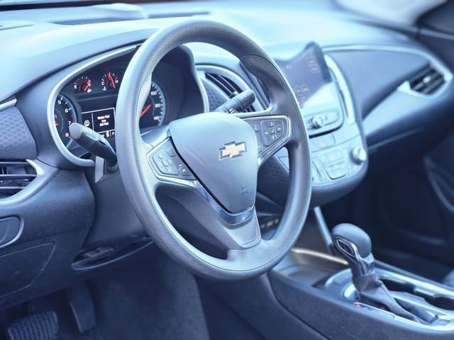 Used 2023 Chevrolet Malibu LT image 12