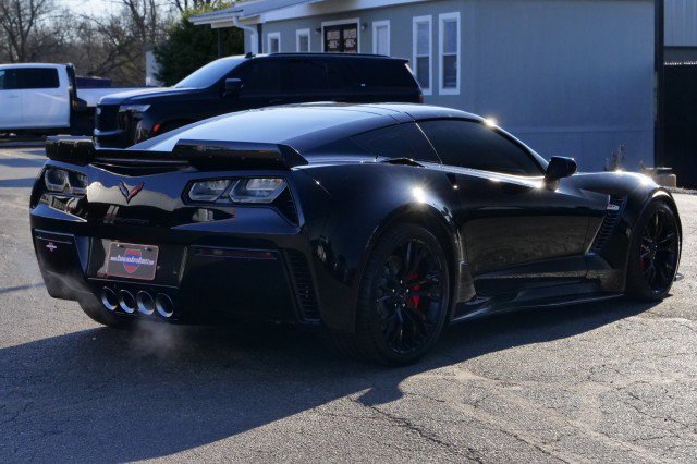 Used 2016 Chevrolet Corvette Z06 w/ 3LZ Preferred Equipment Group image 15