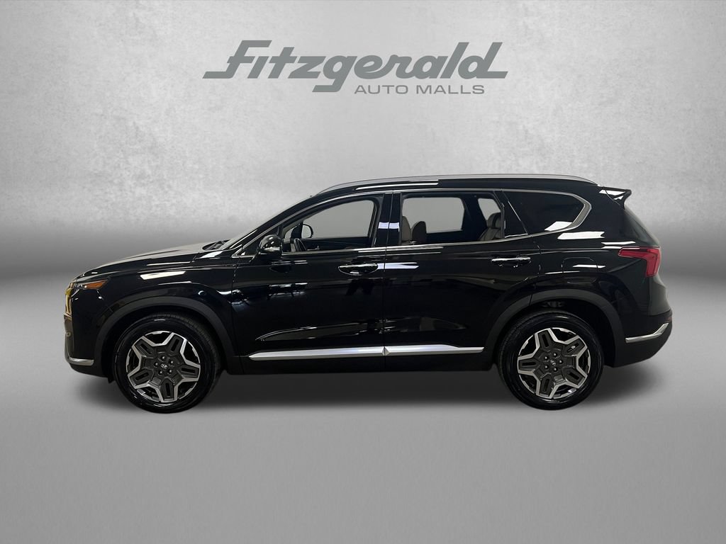 Used 2023 Hyundai Santa Fe Limited FWD image 2