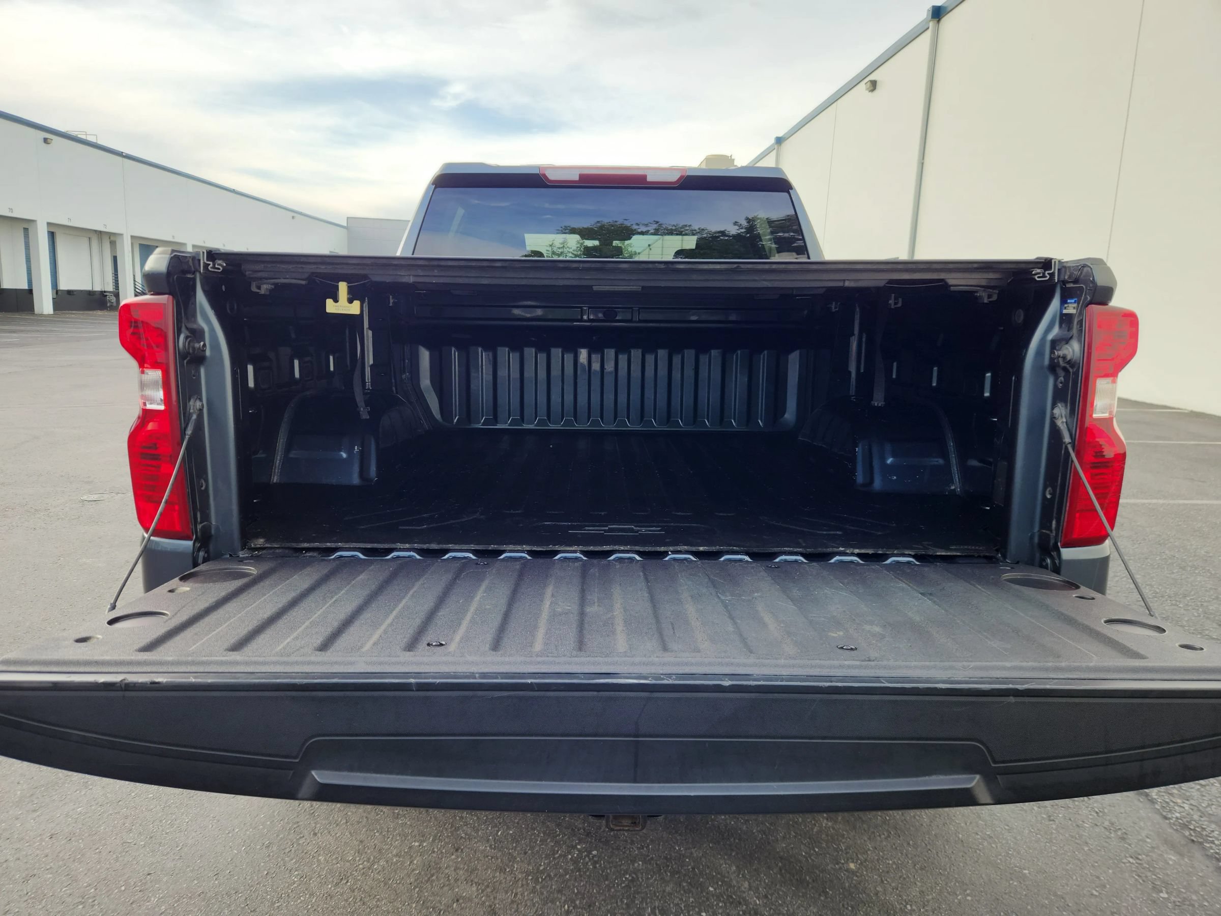 Used 2020 Chevrolet Silverado 1500 LT w/ All-Star Edition AWD/4WD image 21