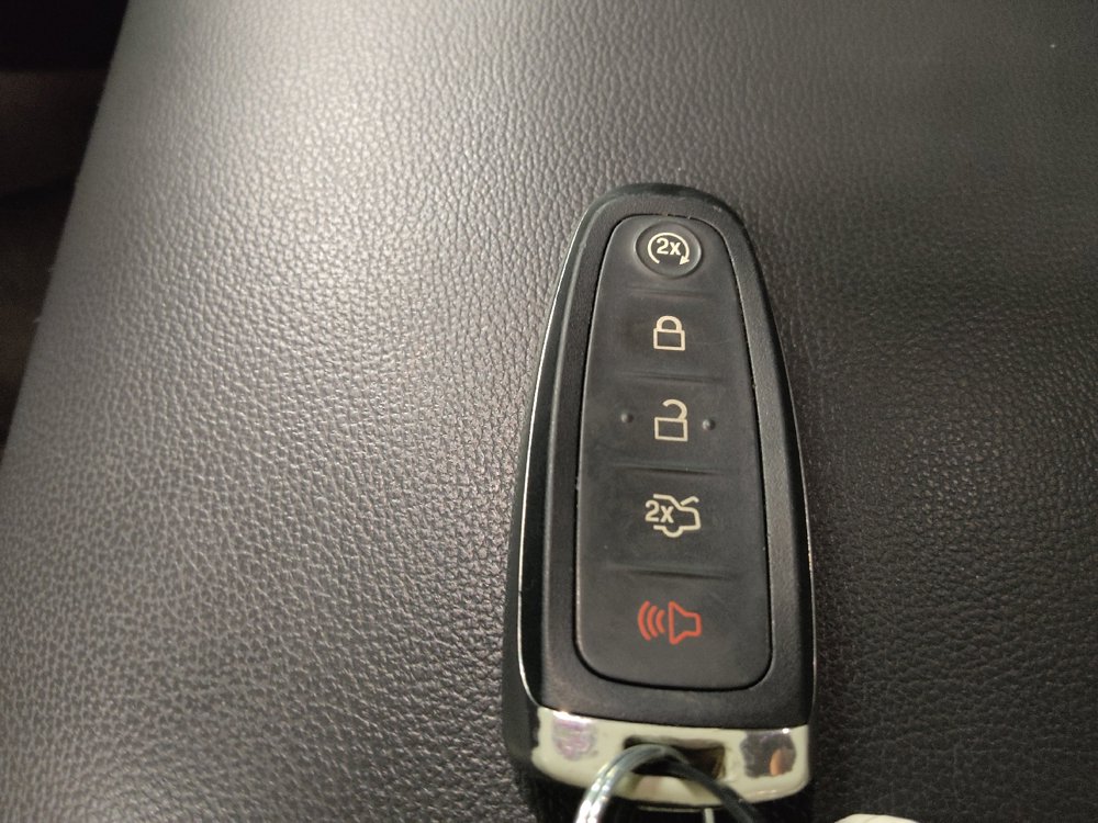 Used 2019 Ford Escape SEL AWD/4WD image 32