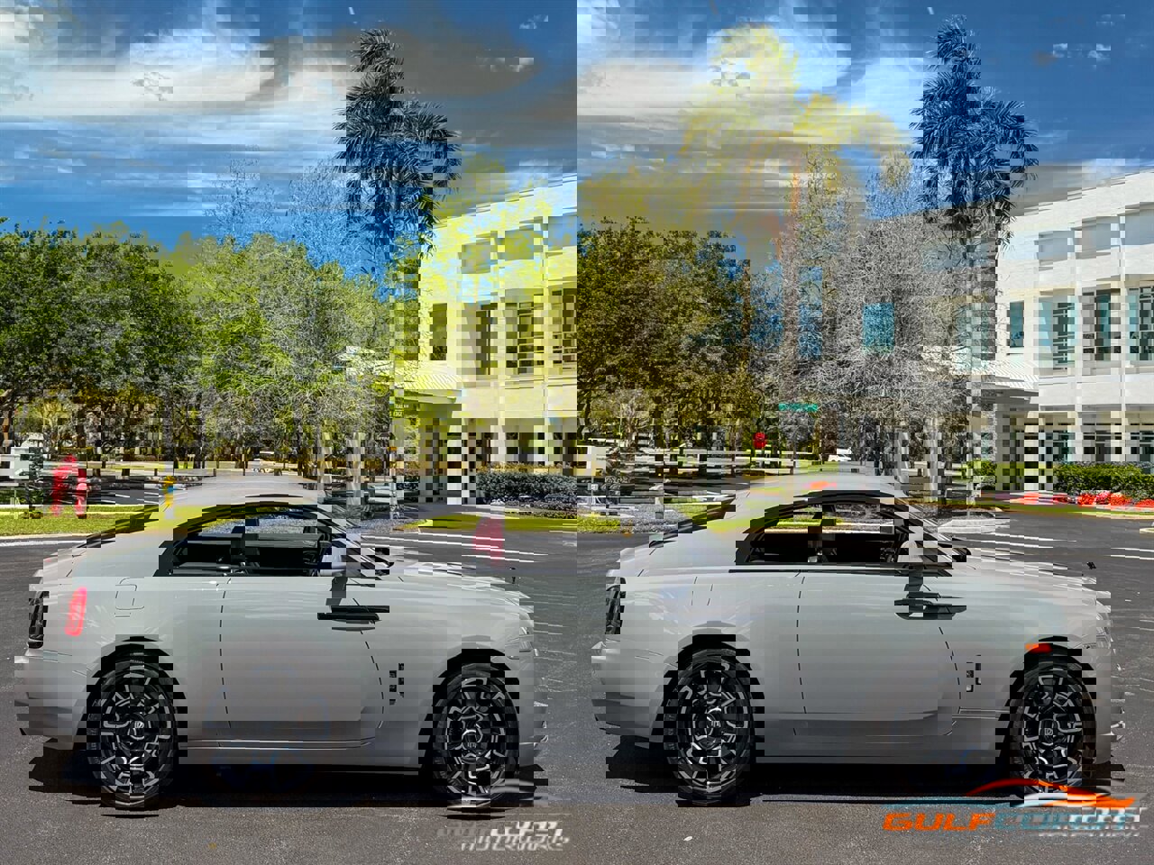 Used 2018 Rolls-Royce Wraith image 65