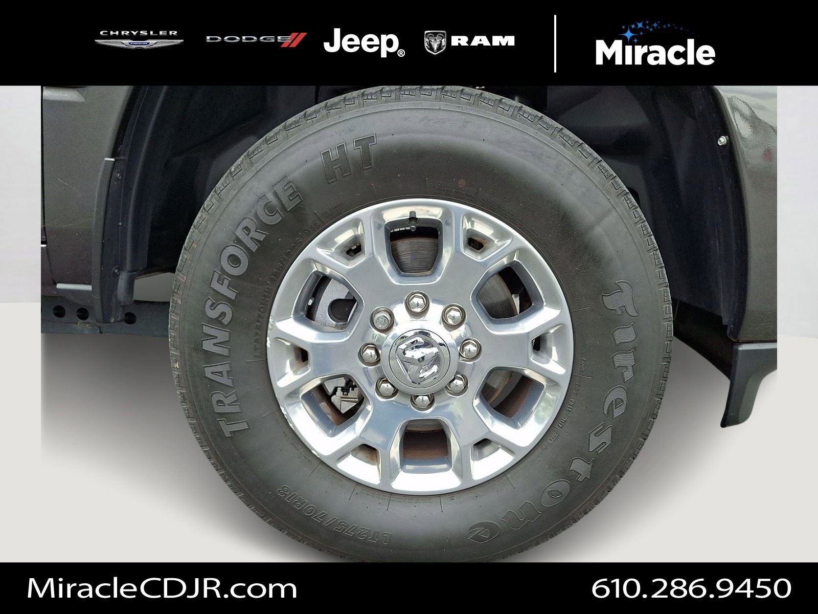 Used 2024 RAM 2500 Laramie AWD/4WD image 8
