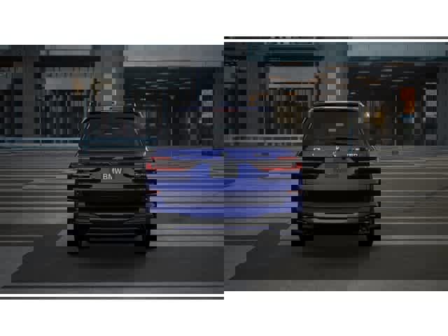 New 2026 BMW X7 M60i w/ Executive Package image 5