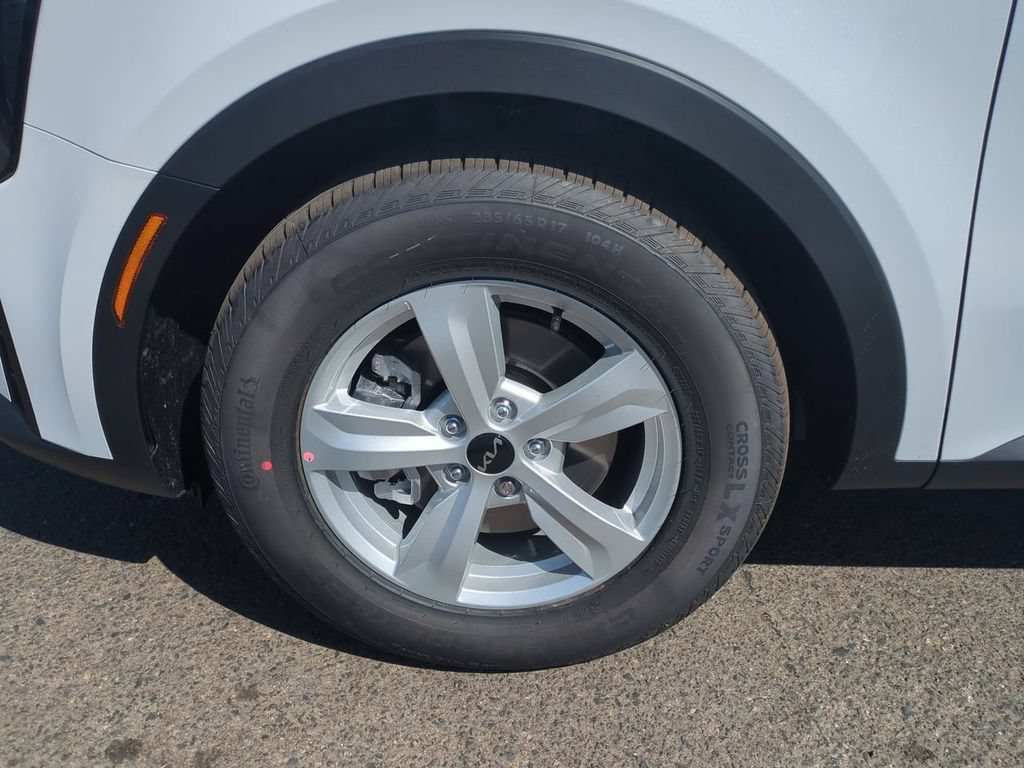 New 2026 Kia Sorento LX FWD image 32