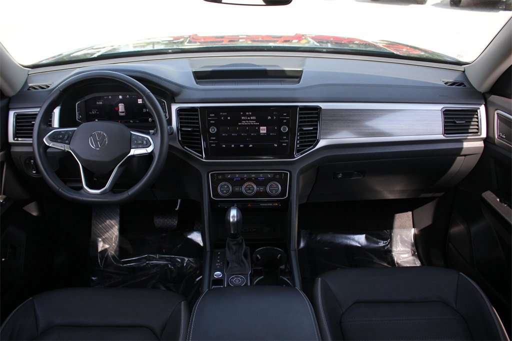 Used 2021 Volkswagen Atlas SEL Premium image 23
