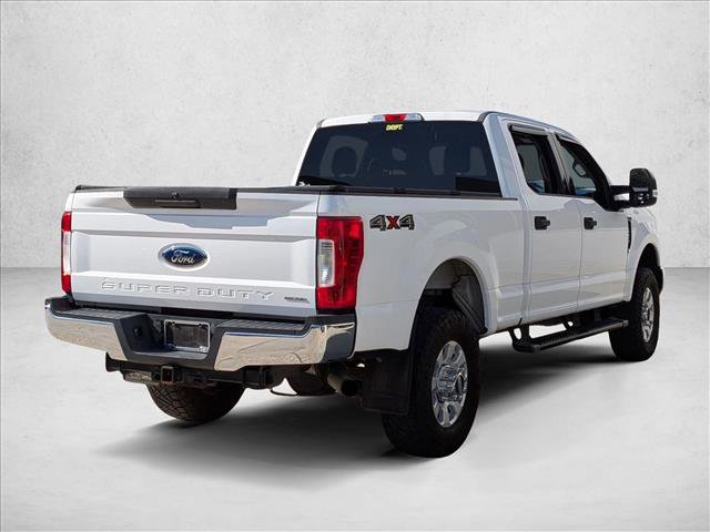 Used 2017 Ford F250 XLT AWD/4WD image 5