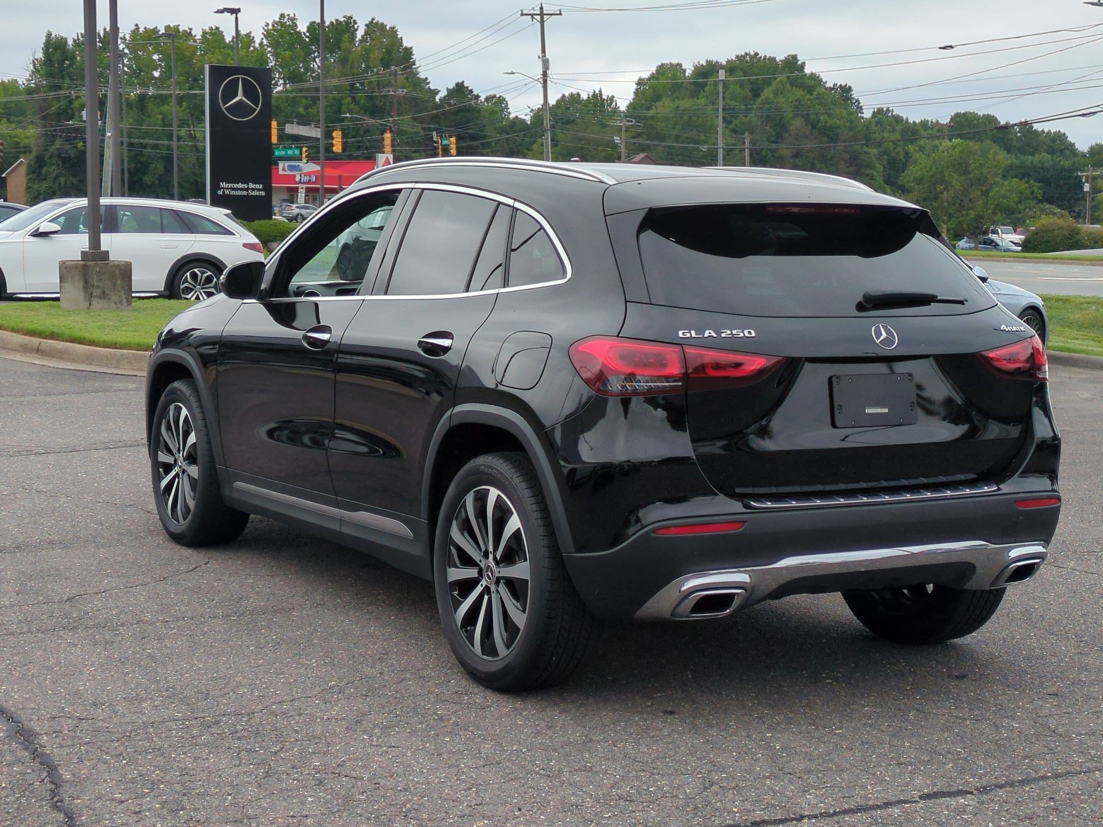 Certified 2023 Mercedes-Benz GLA 250 4MATIC image 5
