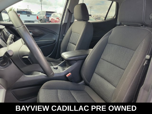 Used 2024 GMC Terrain SLE FWD image 15
