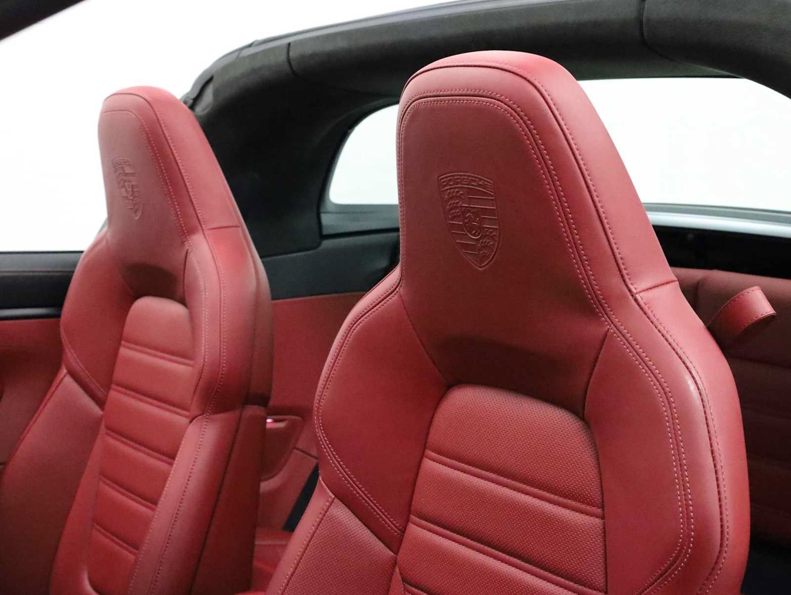 Certified 2024 Porsche 911 Targa 4 GTS AWD/4WD image 19