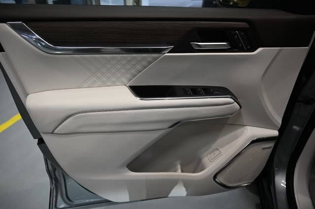 New 2026 GMC Acadia Denali w/ Super Cruise Package image 29