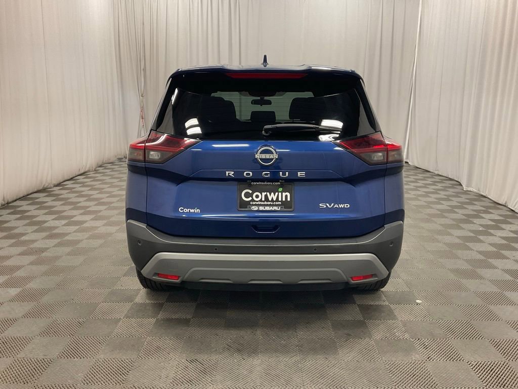 Used 2023 Nissan Rogue SV AWD/4WD image 15