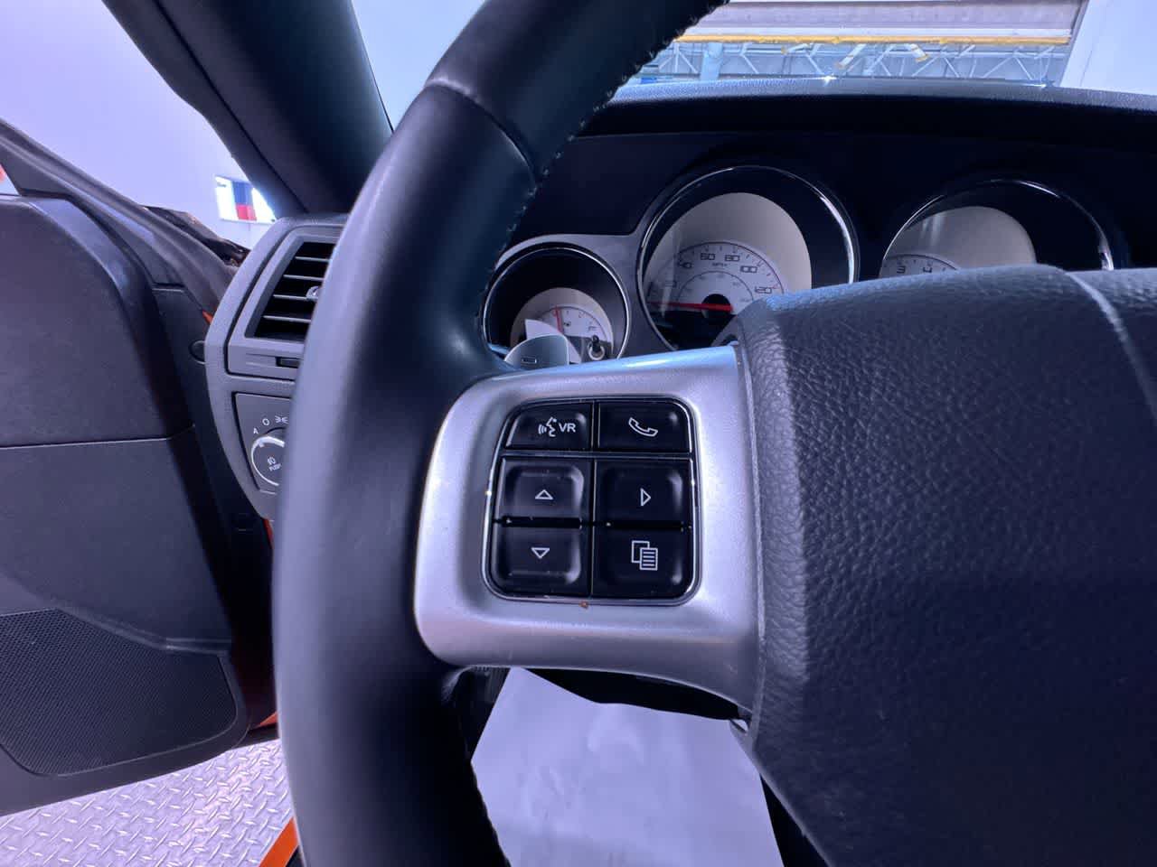Used 2014 Dodge Challenger SXT Plus RWD image 19