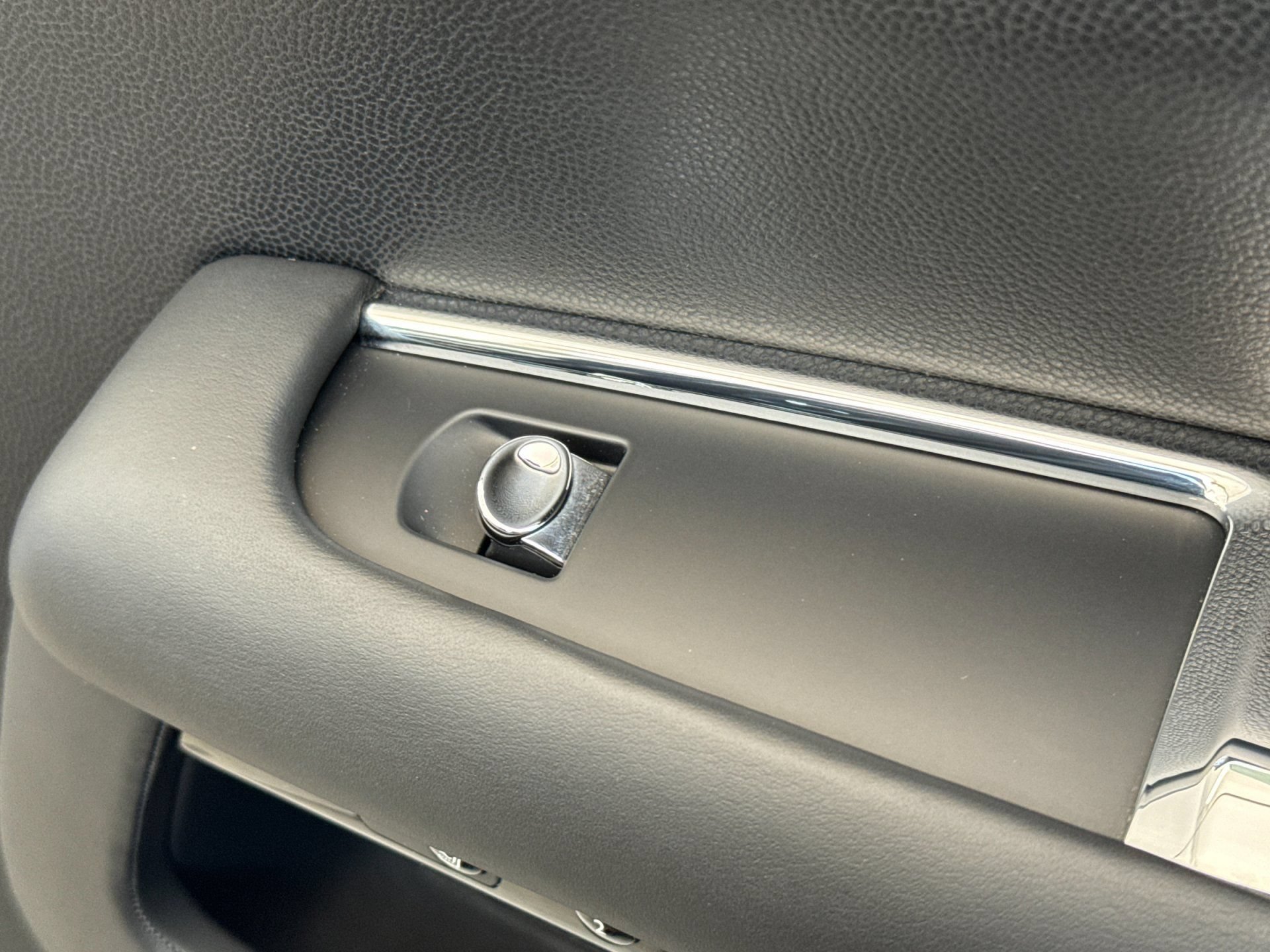 Certified 2014 Rolls-Royce Wraith RWD image 16