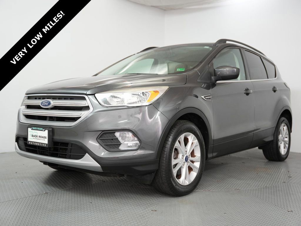 Used 2018 Ford Escape SE image 3