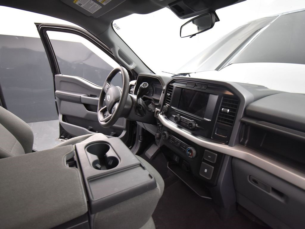 Used 2023 Ford F150 XLT w/ XTR Package image 18
