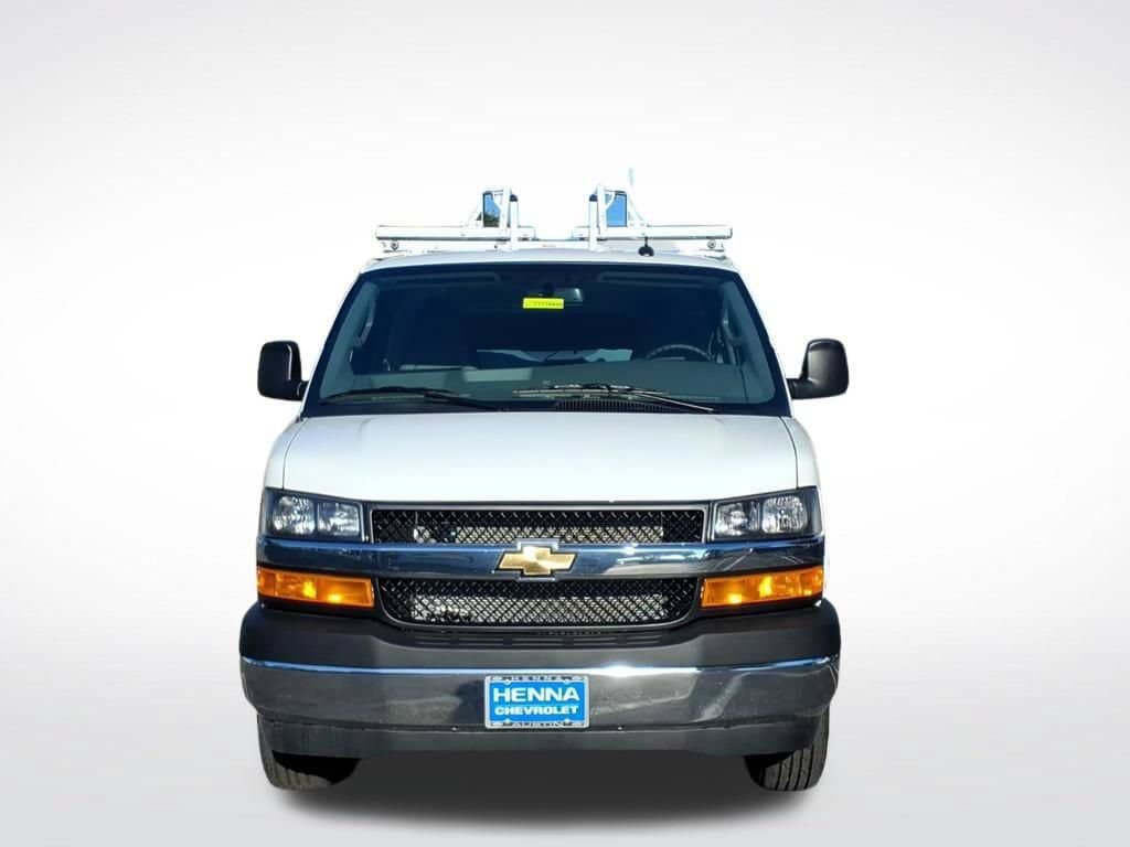 New 2026 Chevrolet Express 2500 w/ Driver Convenience Package RWD image 9