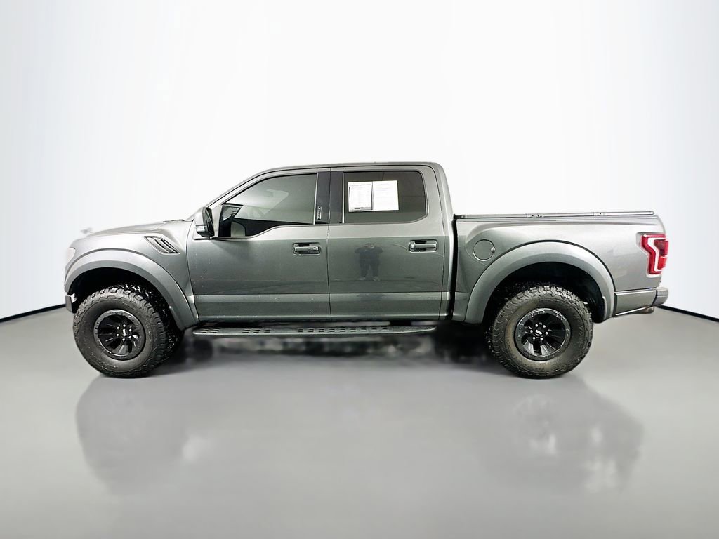 Used 2018 Ford F150 Raptor w/ Equipment Group 802A Luxury AWD/4WD image 4