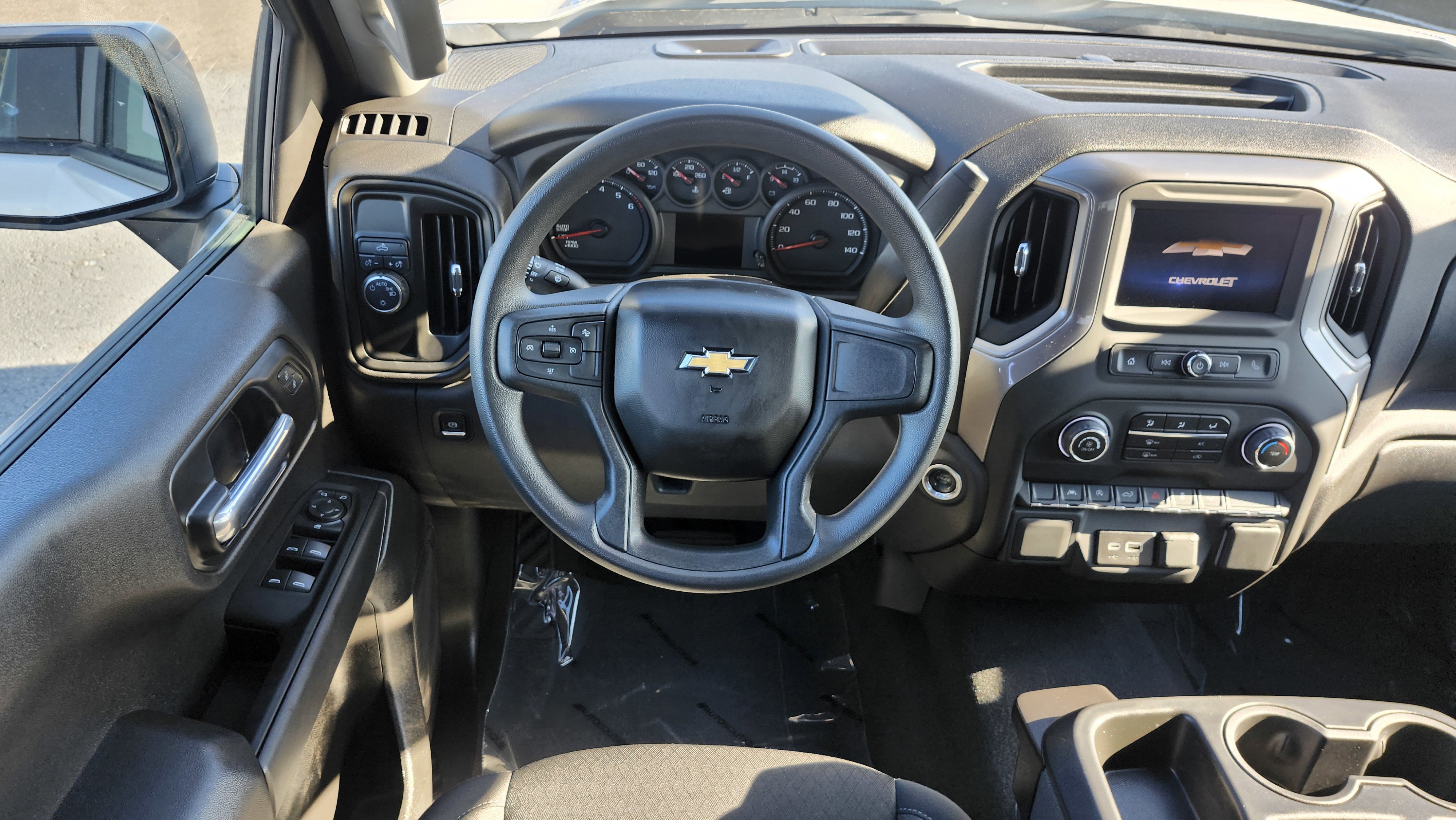 Used 2025 Chevrolet Silverado 1500 Custom image 20